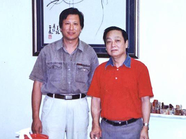 中国知名开元平台-开元(中国)一站式服务平台
大师韩美林与傅绍相总经理